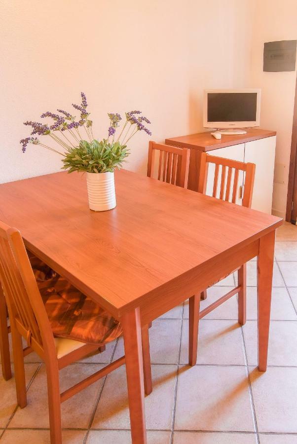 Ferienwohnung Calipso Santa Teresa Gallura Exterior foto